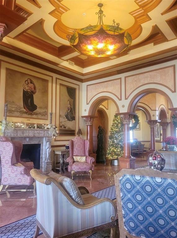 Building Photo - 2709 Via Cipriani