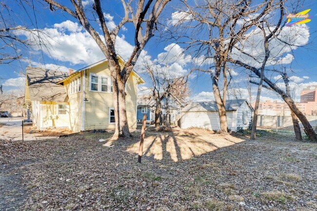 Building Photo - 350 N Holyoke Pl