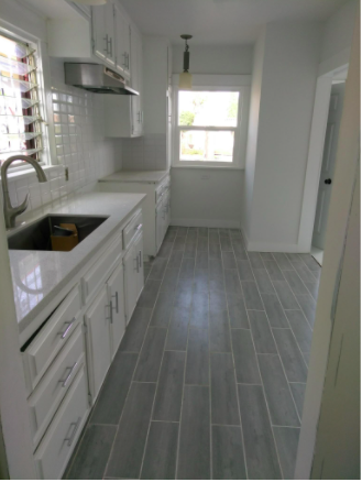 Kitchen - 5733 S Rimpau Blvd