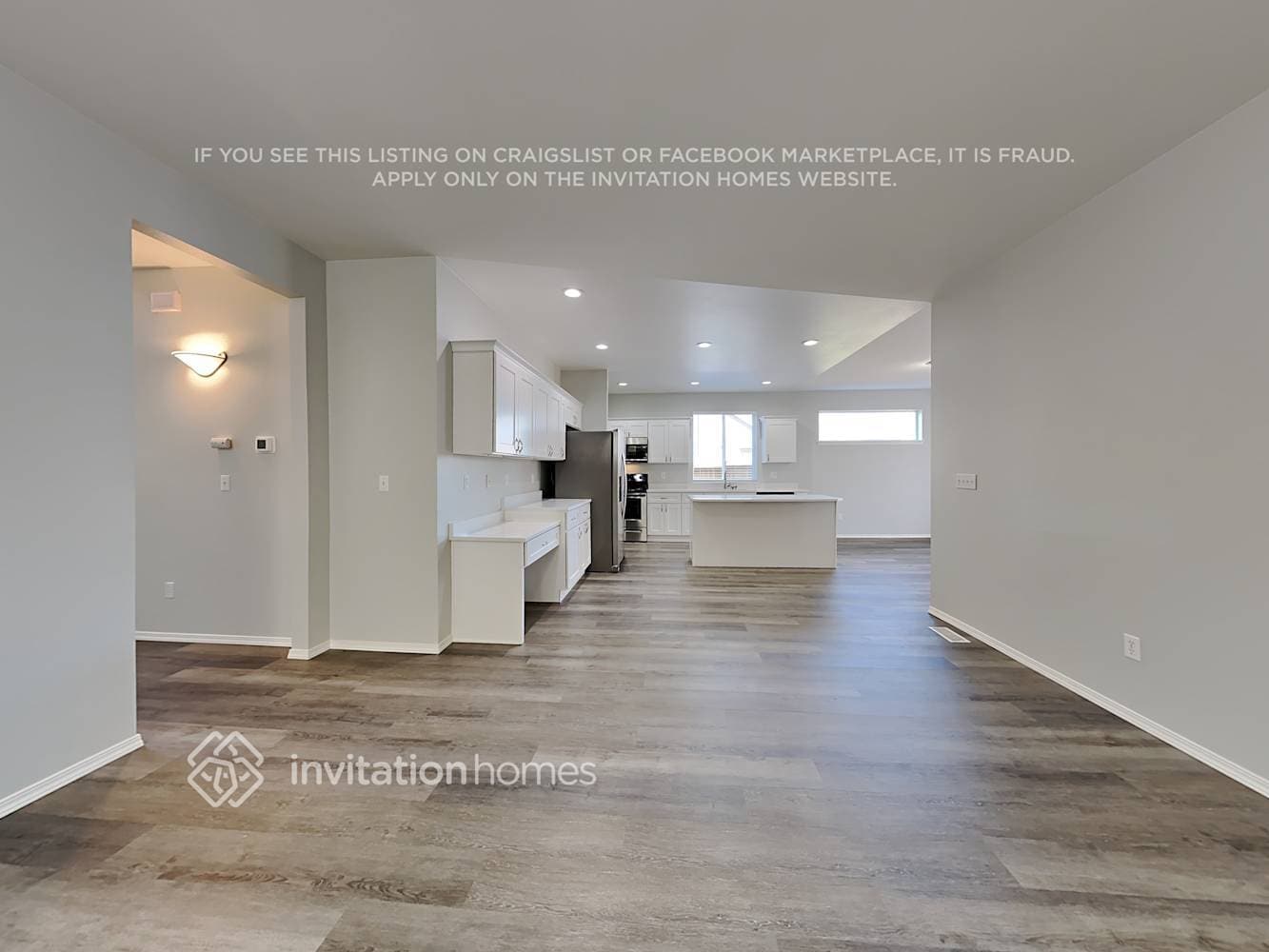 Building Photo - 301 Hawk Ave SW