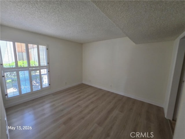 Building Photo - 3709 Country Club Dr