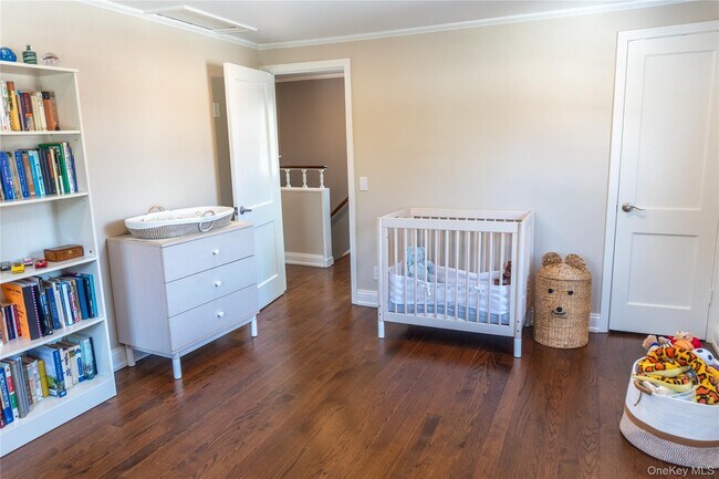 Building Photo - 93 Beverly Rd