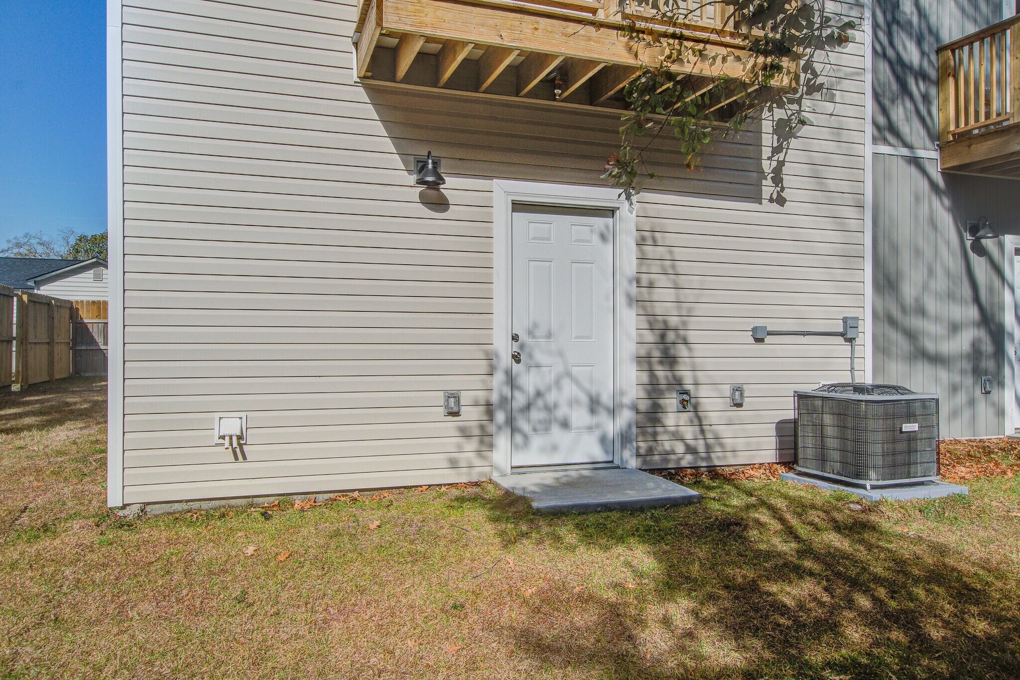 Building Photo - 2161 W Jimtown Dr