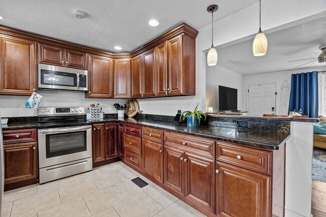 Building Photo - Spacious 4-Bedroom Home with Saltwater Pool & Large Fenced Yard