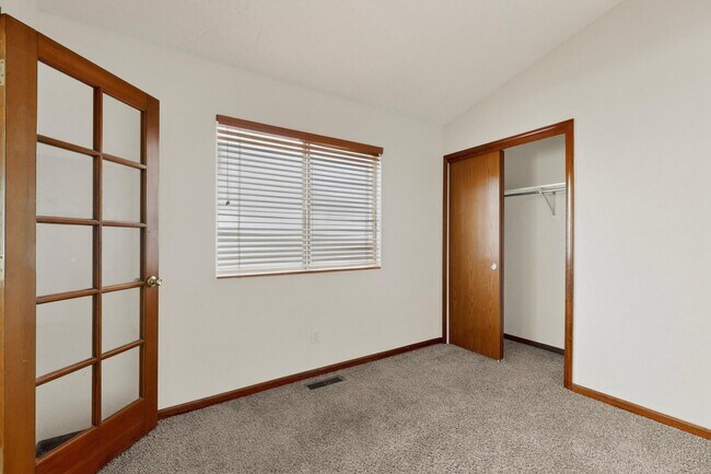 Building Photo - 8908 Henriette Wyeth Dr NE