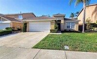 Building Photo - 8819 Dahlia Dr