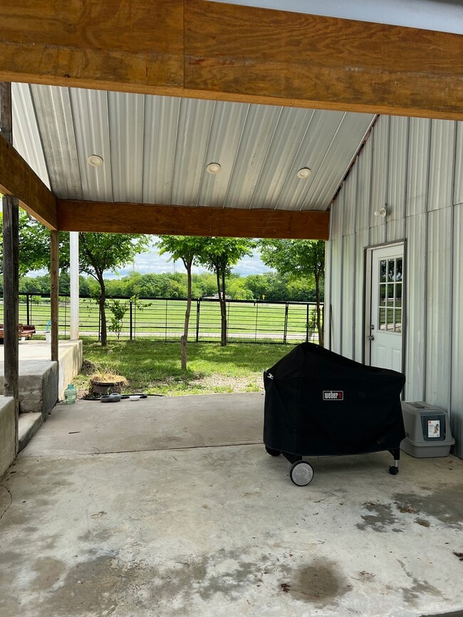 Covered back porch - 5637 FM 813