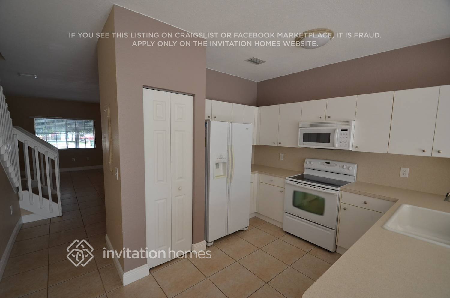 Building Photo - 7909 Catalina Cir