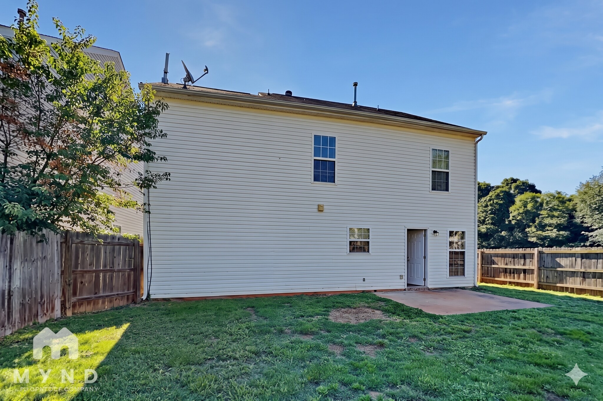 Building Photo - 2536 Reid Oaks Dr