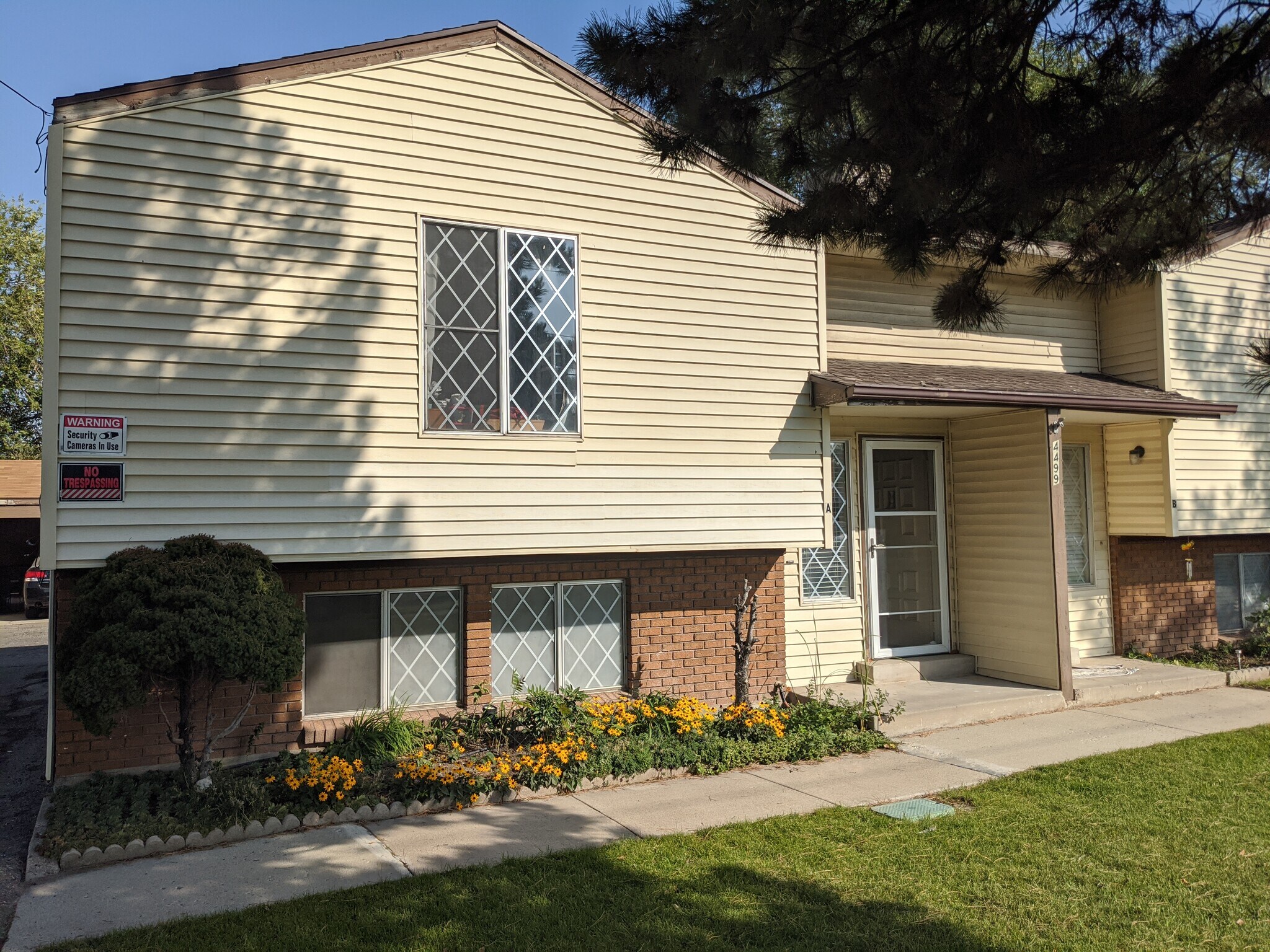 Building Photo - 4499 S 4000 W