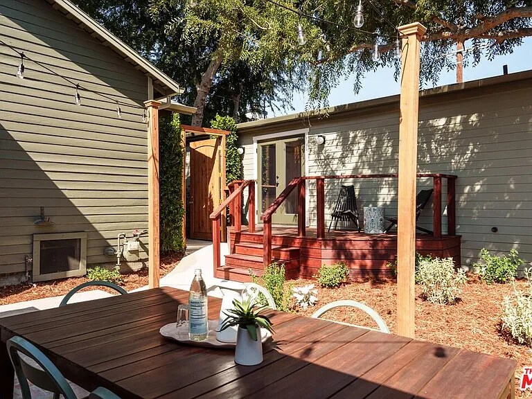 Building Photo - 5031 Townsend Ave