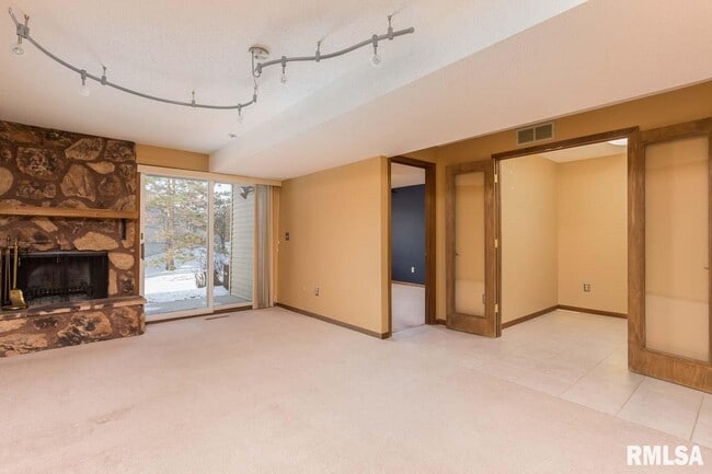 Building Photo - 3835 Prairie Ln