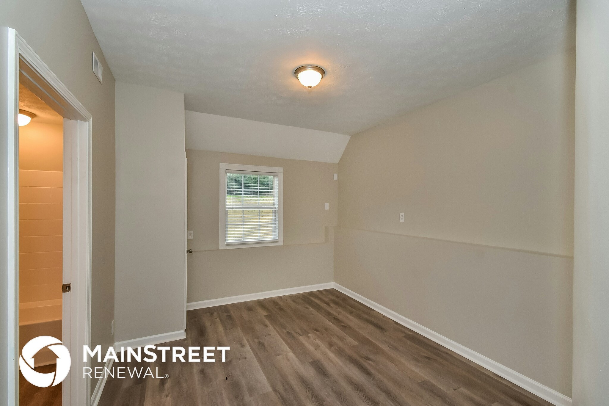 Building Photo - 161 Morning View Dr