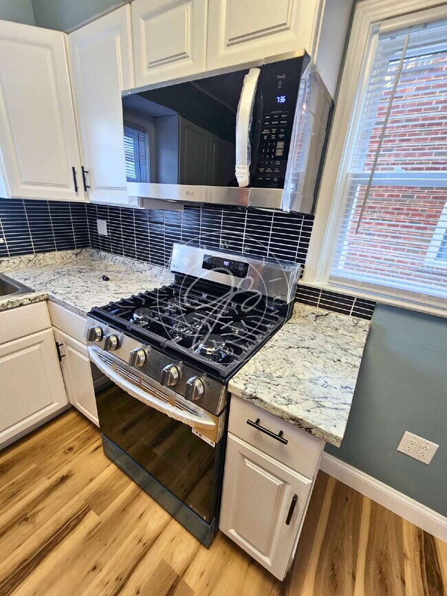 Building Photo - Charming 3-Bed Home with Finished Basement and large dormer!