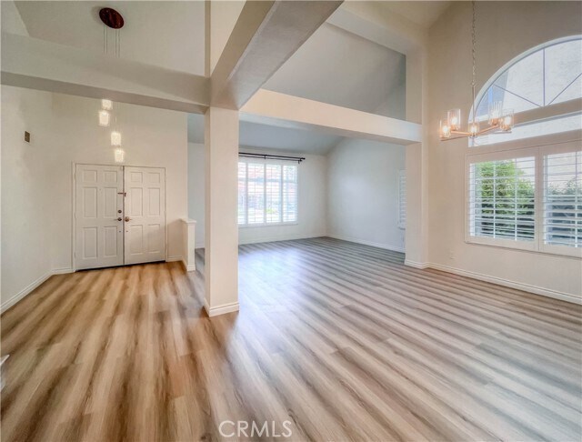 Building Photo - 16140 Ridgeview Ln