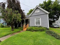 Building Photo - 344 Oldham Ave