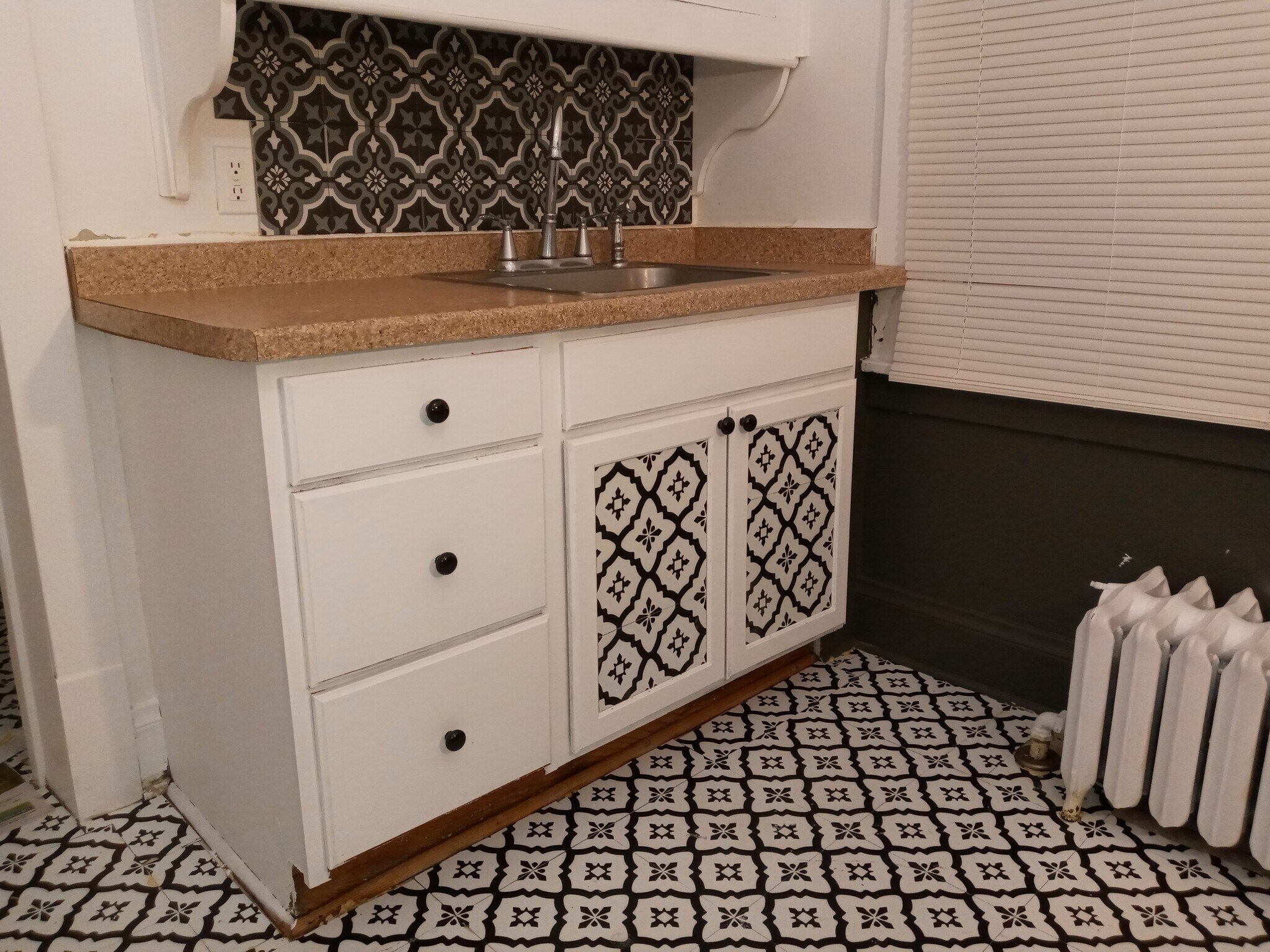 Building Photo - 1210 Erie St