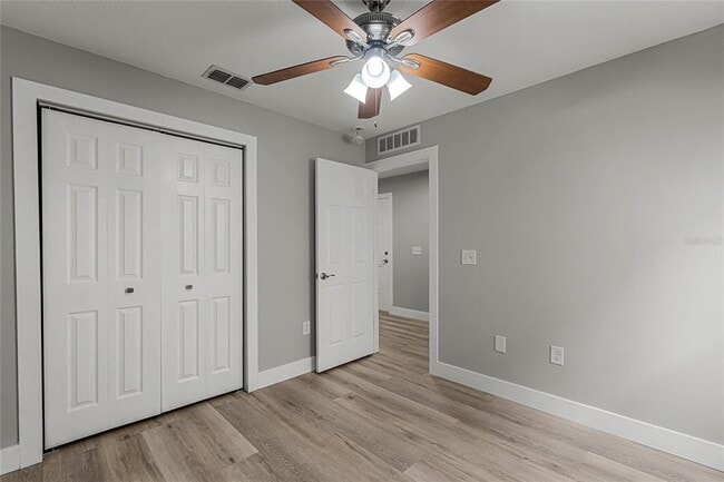 Building Photo - 13550 Laranja St