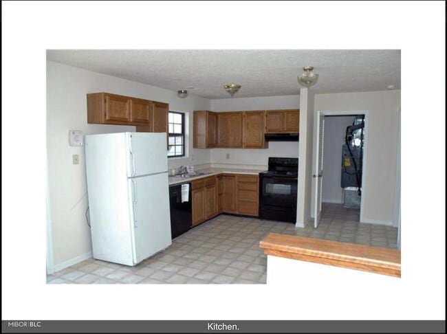 Building Photo - 6657 Bridger Ct