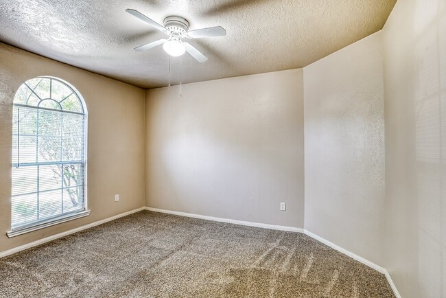 Building Photo - 12303 Westlock Dr