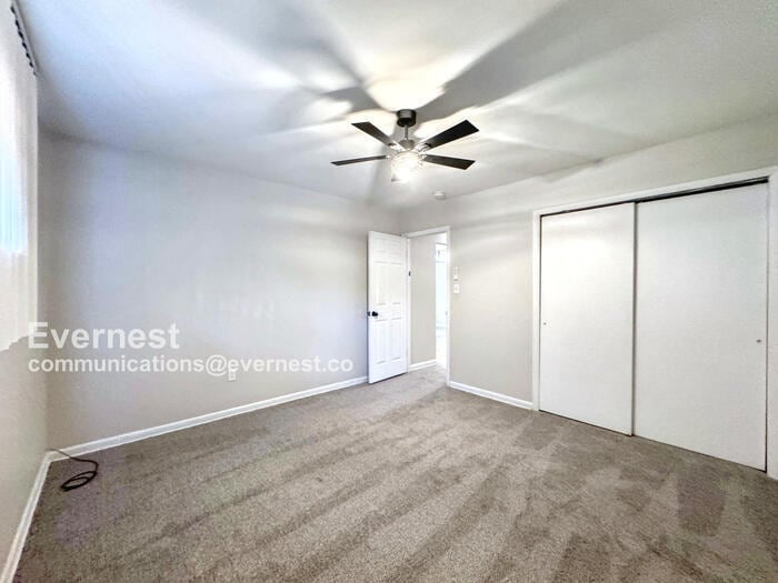 Building Photo - 4120 Clay St