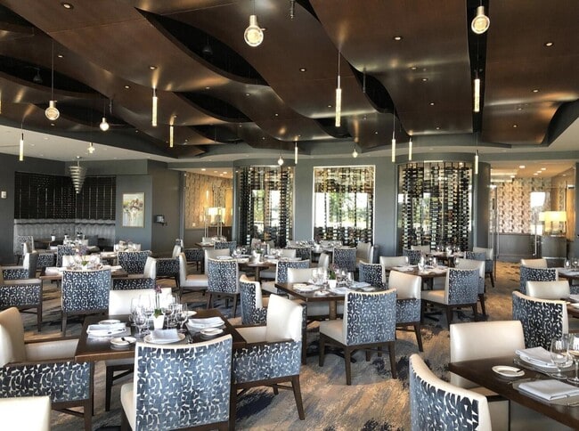 Building Photo - 10080 Dover Carriage Ln