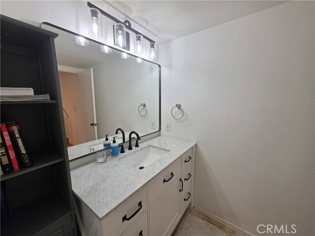 Building Photo - 13963 Riverside Dr