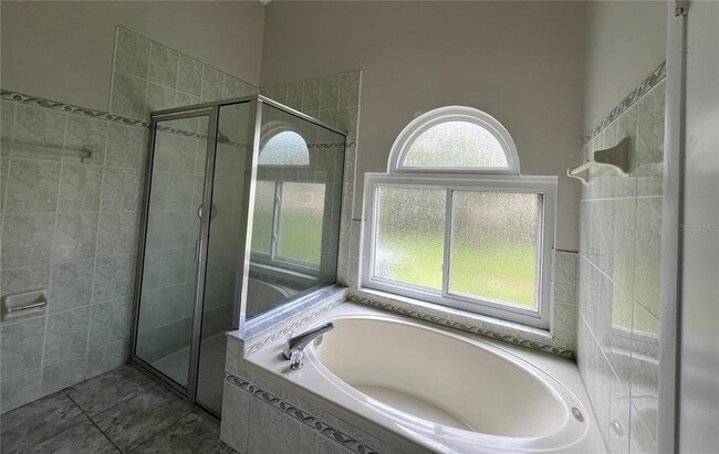 Building Photo - 12736 Newfield Dr