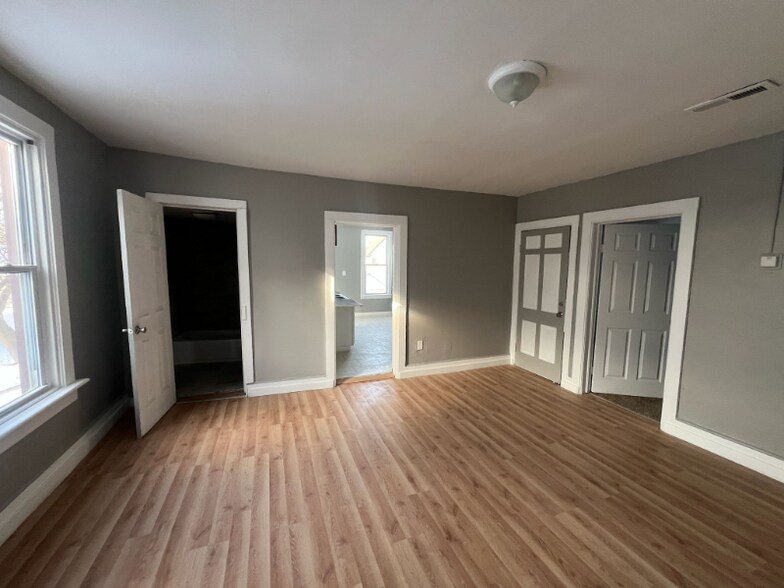 Building Photo - 1817 N 22nd St