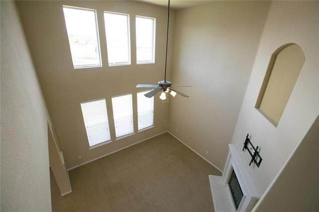 Building Photo - 2012 Meadow View Dr