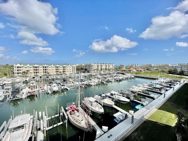 Building Photo - 4626 Harbour Village Blvd