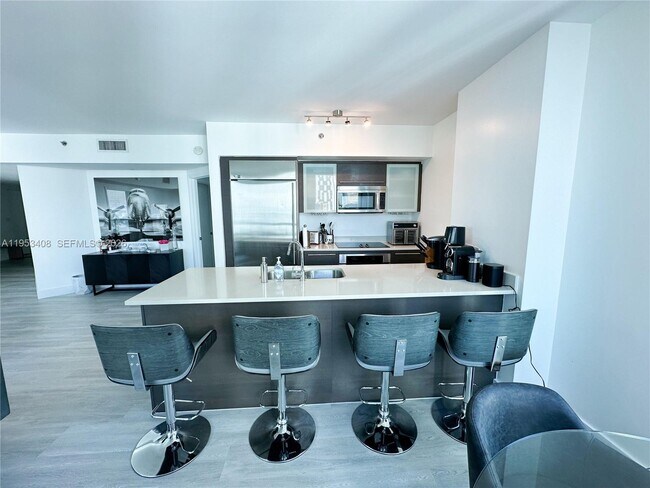 Building Photo - 55 SE 6th St