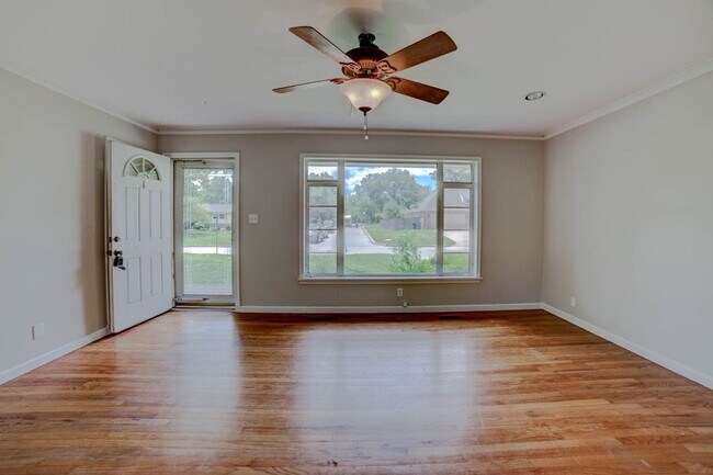 Building Photo - 3 BED 1 BATH /  TULSA FAIRGROUNDS