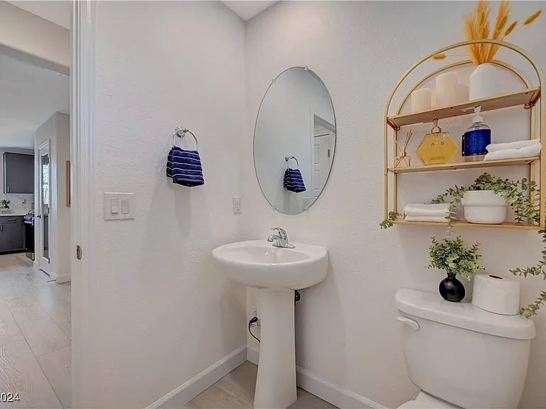 Building Photo - 915 Cadence Vw Wy