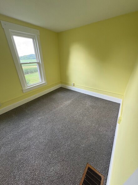 Upstairs bedroom 1 - 6455 Lithopolis Rd