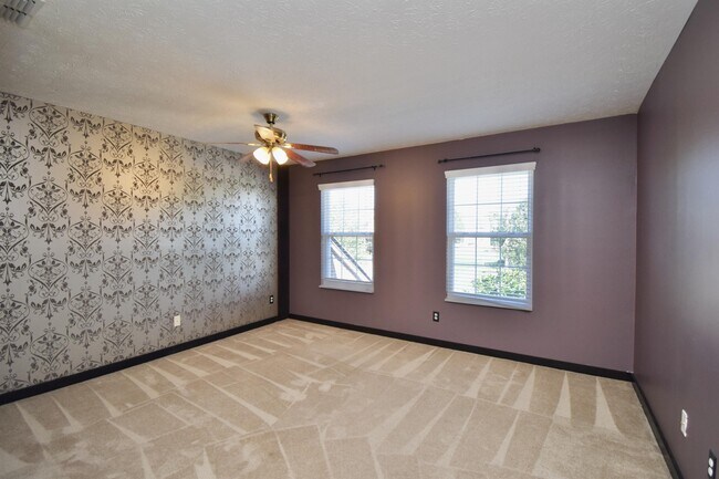 Building Photo - 5167 Elm Leaf Trail