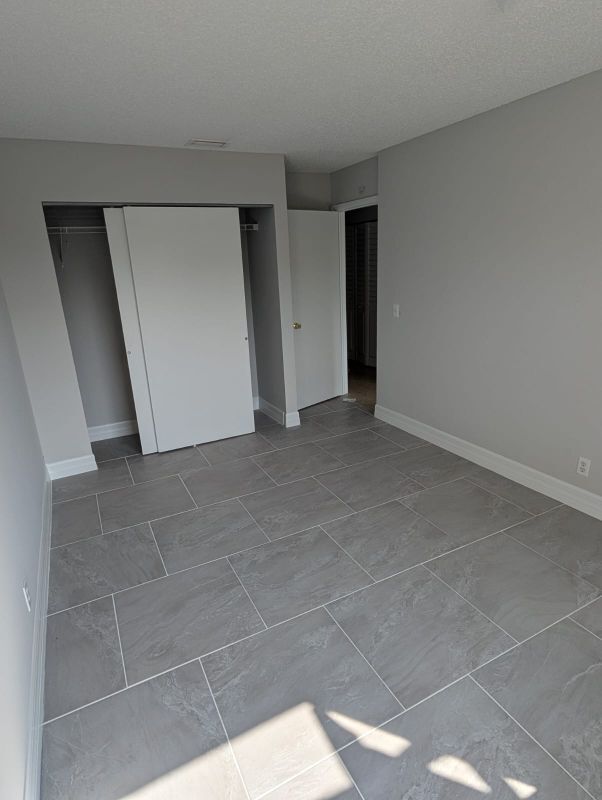 Building Photo - 4755 Orleans Ct