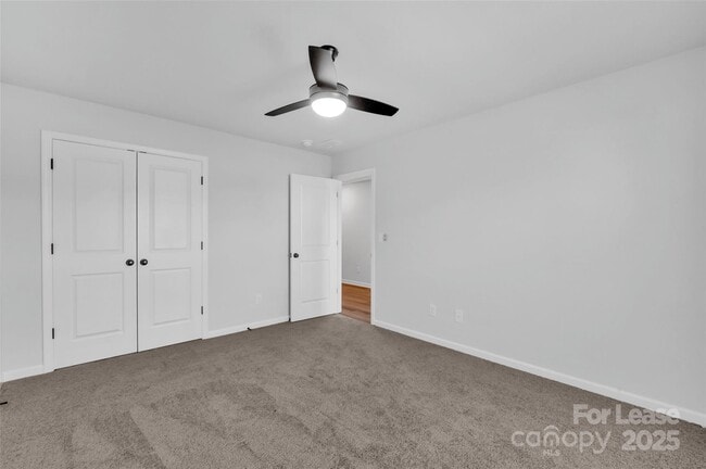 Building Photo - 153 Halite Ln
