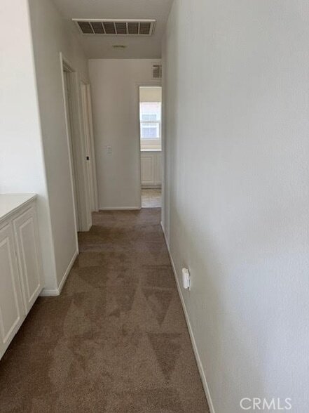 Building Photo - 14882 Meridian Pl