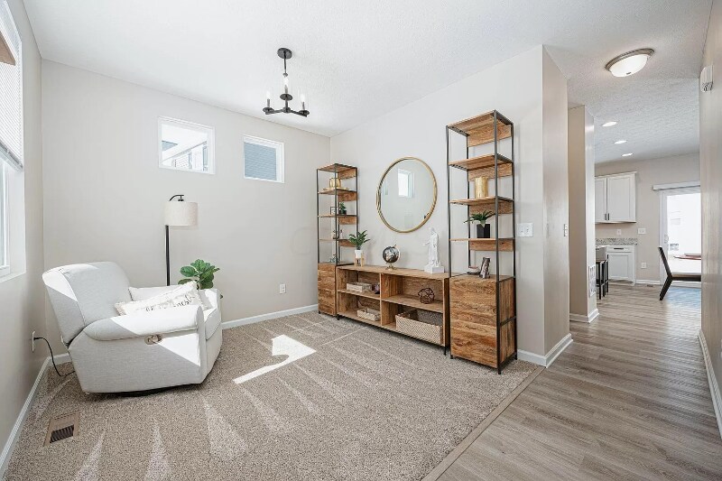 Building Photo - 304 Gray Fox Ct