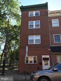 Building Photo - 527 S 7th St