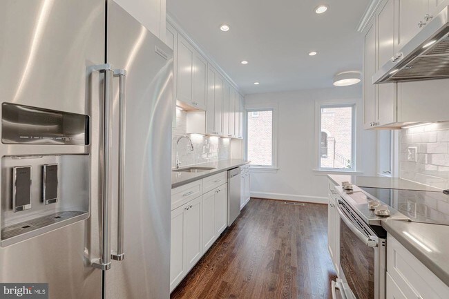 Building Photo - 3954 Georgetown Ct NW