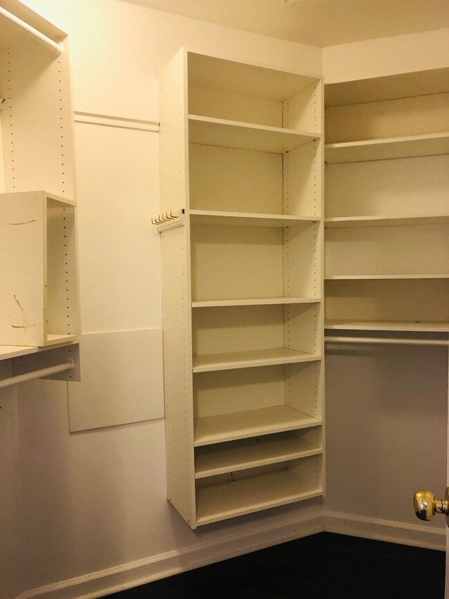 Building Photo - Close to Downtown Greer - this is a Fantastic 2 Bedroom, 2.5 Bathroom end unit condo that offers ...