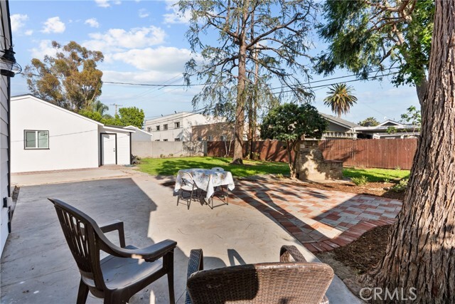 Building Photo - 624 N Hagar St