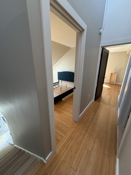 Building Photo - 18 Ocean St