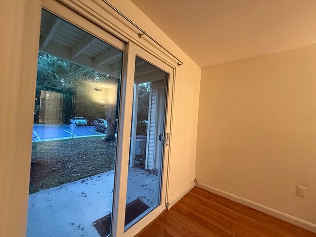 Building Photo - 34 Walden Dr