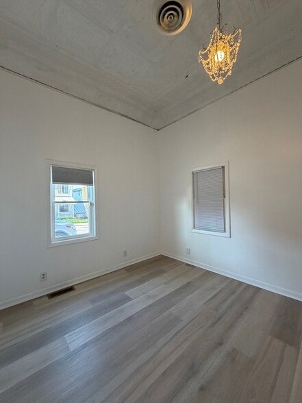 Building Photo - 701 Pierce St