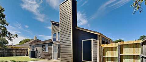 Building Photo - 6230 Billington St