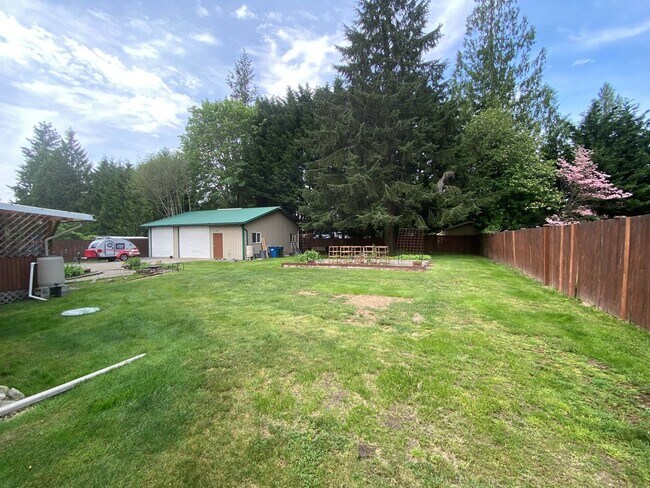 Building Photo - 4 Bed 2 Bath Home in Monroe