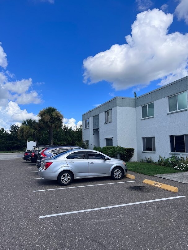 Building Photo - 853 N Keene Rd